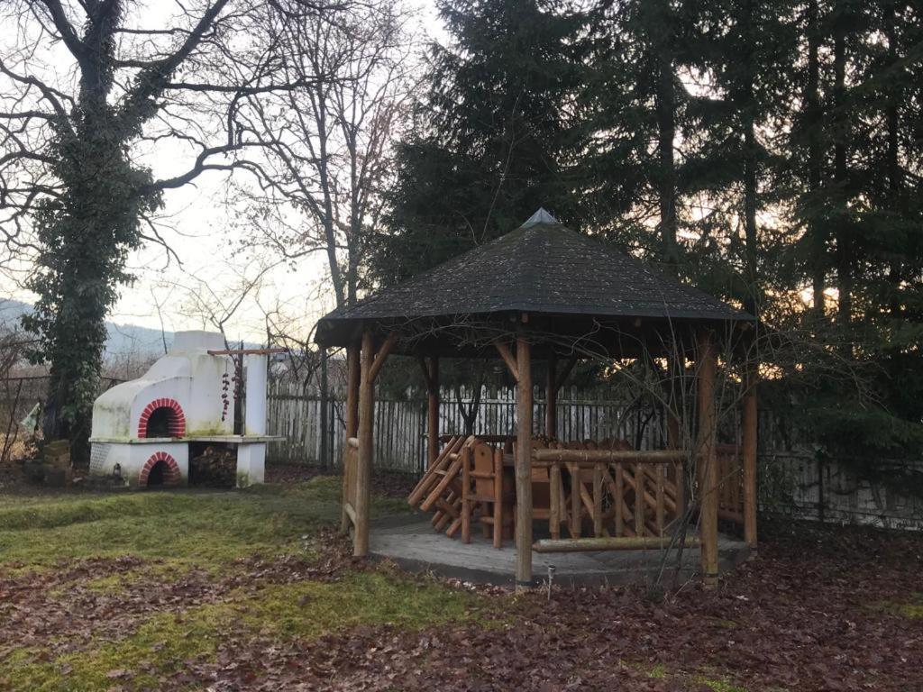 Hotel Casuta Sanatatii Covasna Exteriér fotografie